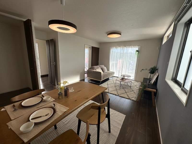 New 4LDK House for Sale in Nanjo City, Okinawa - Thumbnail 3