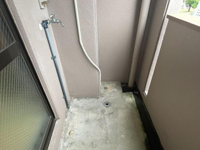 1LDK Apartment for Rent in Urasoe, Okinawa with Parking - Thumbnail 2