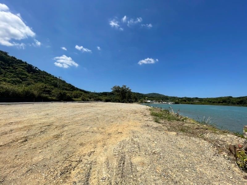 503 sqm Oceanfront Land for Sale in Nakijin Village Okinawa - Thumbnail 4