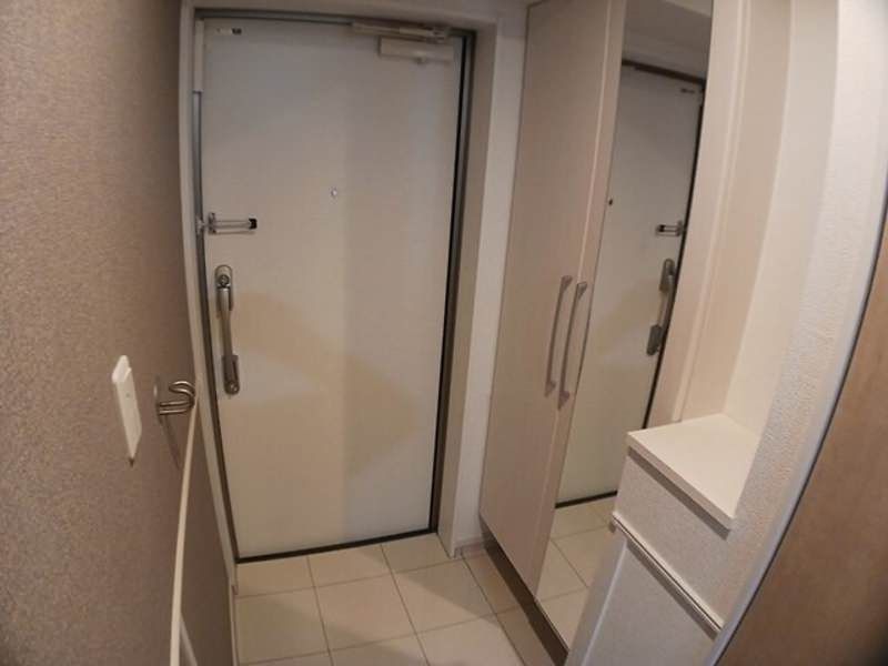 Modern 1LDK Apartment for Rent in Okinawa City - Thumbnail 2