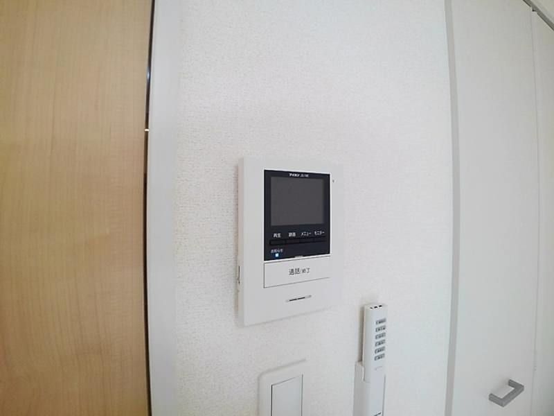 1K Apartment for Rent in Ginowan City, Okinawa - Image 1