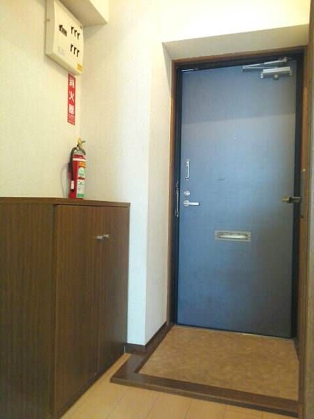 SR Palace 2LDK Apartment for Rent in Tomigusuku, Okinawa - Thumbnail 2