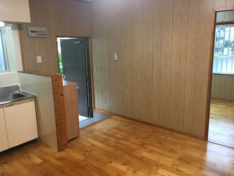 3LDK Apartment for Rent in Oyama Ginowan Okinawa with Parking - Thumbnail 4