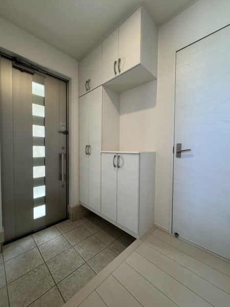 4LDK House with 5 Parking Spaces in Itoman, Okinawa - Thumbnail 3