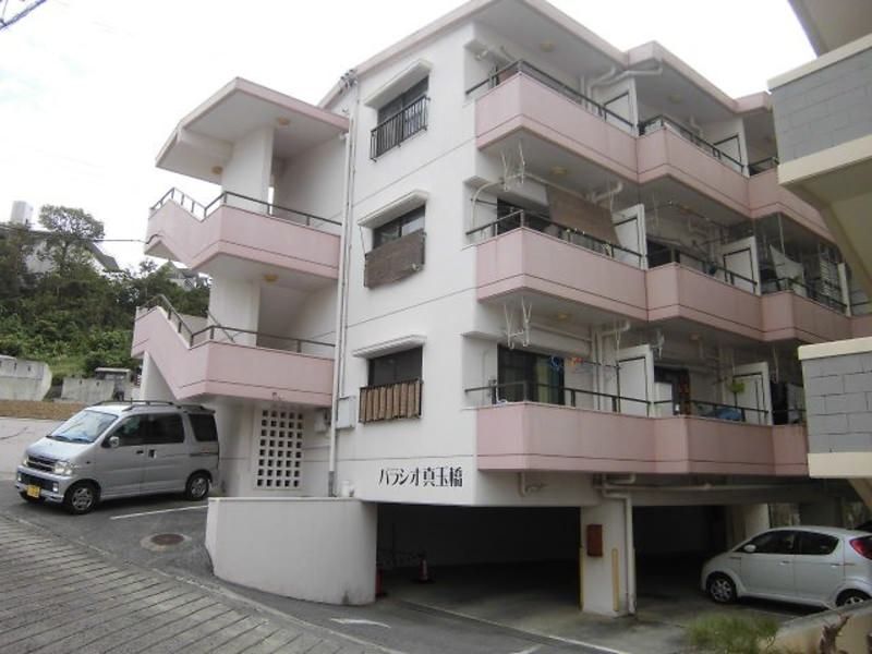 1R Apartment for Rent in Tomigusuku, Okinawa - Palacio Matamabashi - Main Image