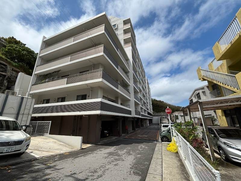 3DK Apartment for Sale in Naha City, Okinawa - Mio Viento Alpha - Thumbnail 2