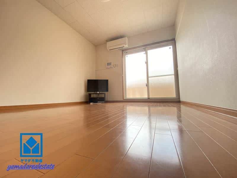 Furnished 1K Apartment for Rent in Ginowan City, Okinawa - Thumbnail 4