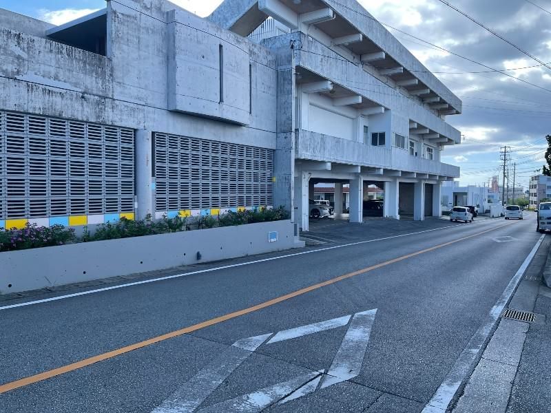 4LDK Detached House for Rent in Yomitan Village, Okinawa - Thumbnail 4