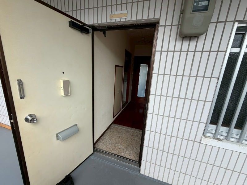 2LDK Apartment for Rent in Yonabaru, Okinawa - 58 sqm - Thumbnail 2