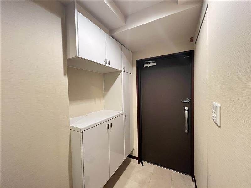 D'Graphfort Okinawa Tower 3LDK Apartment for Rent in Naha - Thumbnail 3