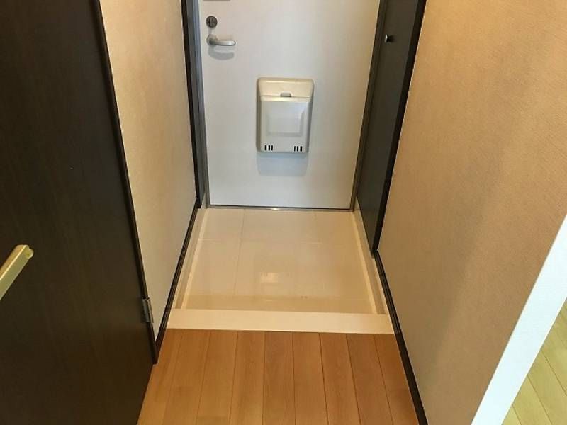 2DK Apartment for Rent in Ginowan City, Okinawa - Thumbnail 3