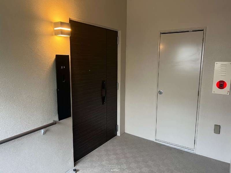 4LDK Apartment with Sea Views in Chatan, Okinawa - Thumbnail 3