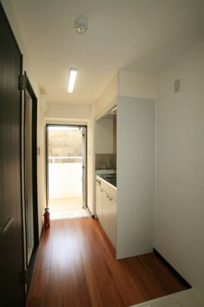 1K Apartment for Rent in Urasoe City, Okinawa - Thumbnail 4