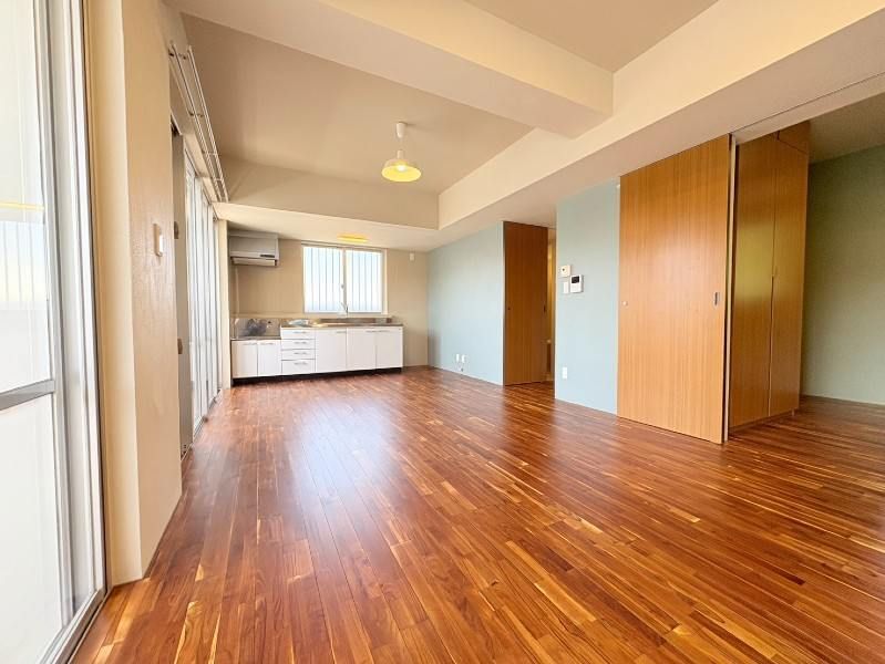 Ufunda Heights Office for Rent in Urasoe, Okinawa - 68.36 sqm - Thumbnail 4