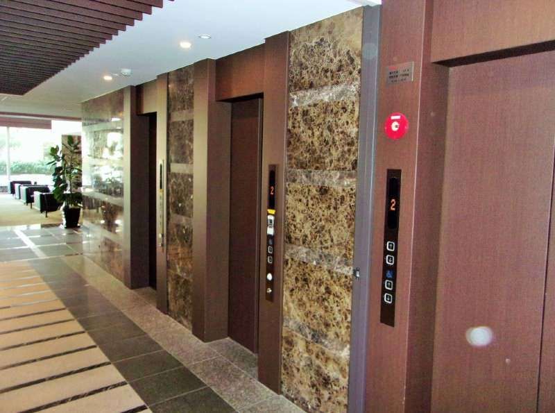 Prestige Makishi Tower 2LDK Apartment for Sale in Naha, Okinawa - Thumbnail 2