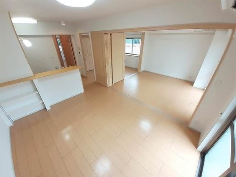 3LDK Apartment for Rent in Urasoe, Okinawa - 67.84 sqm - Thumbnail 4