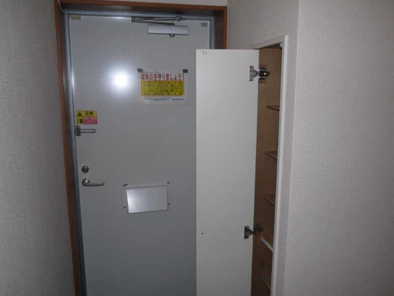 Leopalres OHANA 1K Rental Apartment in Urasoe, Okinawa - Thumbnail 3