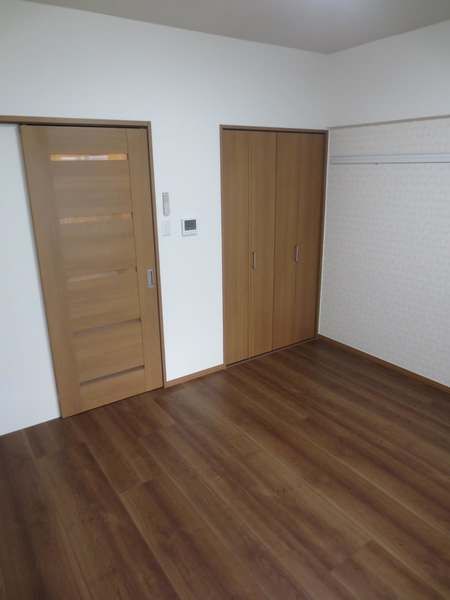 1K Apartment for Rent in Uchima, Urasoe City, Okinawa - Thumbnail 4