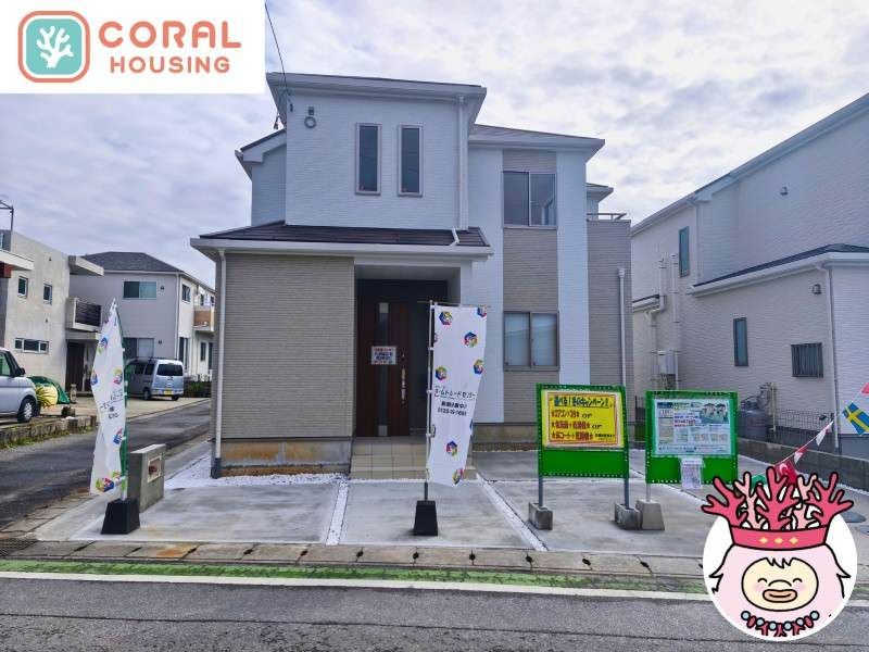 New 2025 4LDK House with Walk-in Closet in Yomitan, Okinawa - Thumbnail 3