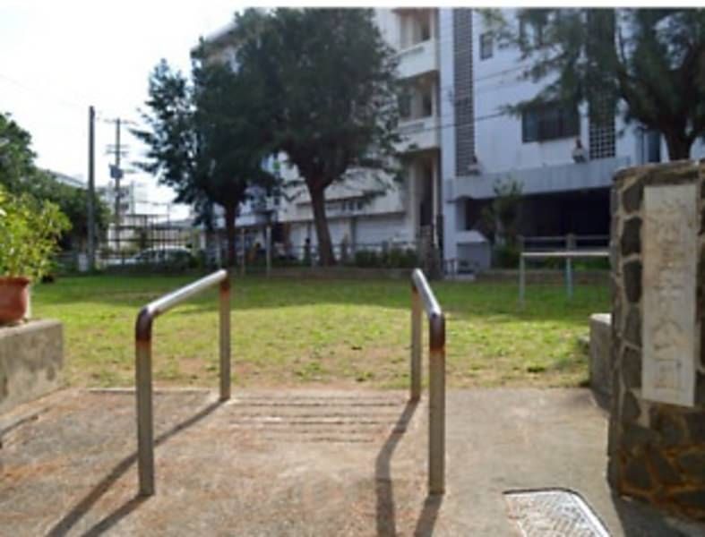 1K Apartment for Rent in Naha City, Okinawa - Grand Mansion Emerald - Thumbnail 3