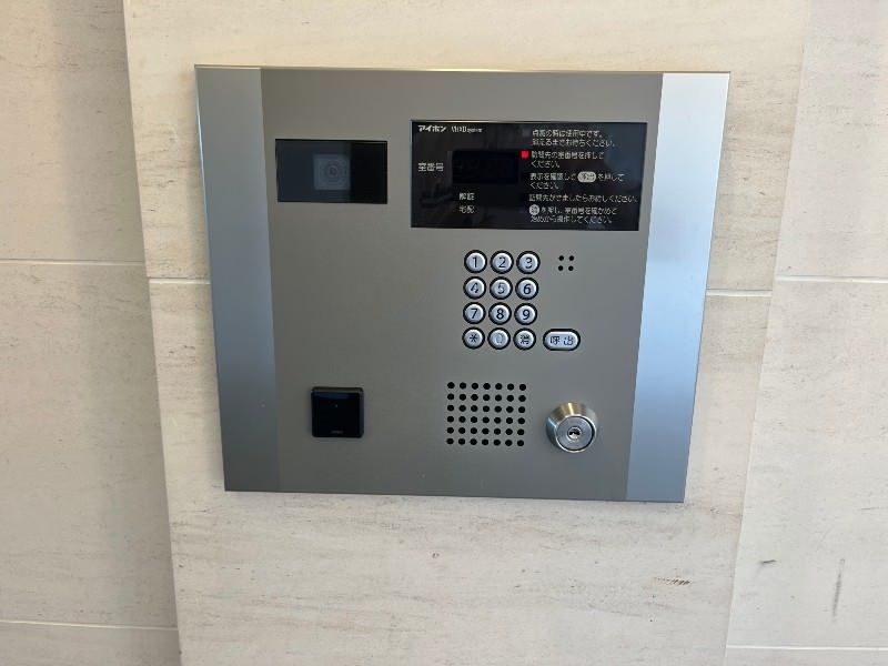4LDK Ocean View Condo with Parking in Okinawa City - Thumbnail 3