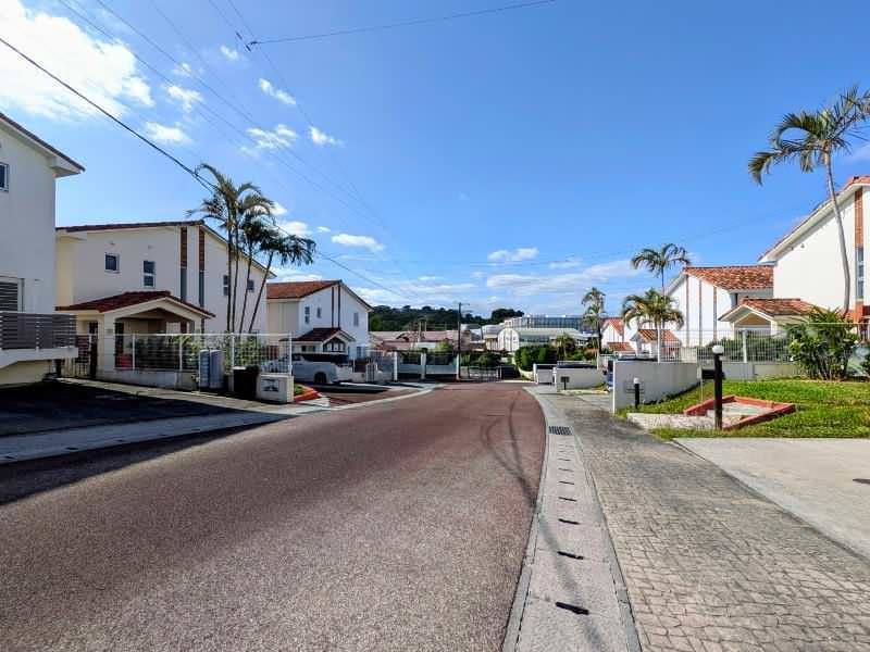 4LDK Reinforced Concrete House for Sale in Uruma, Okinawa - Thumbnail 3
