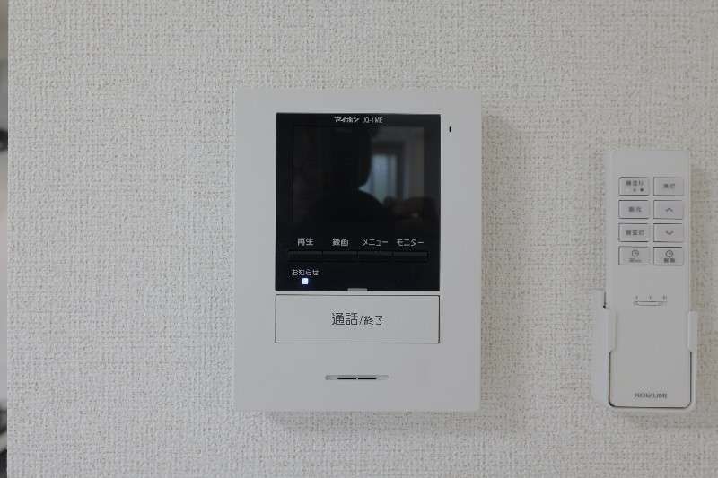 New 1LDK Apartment for Rent in Uruma, Okinawa - Rose Line 404 - Thumbnail 2
