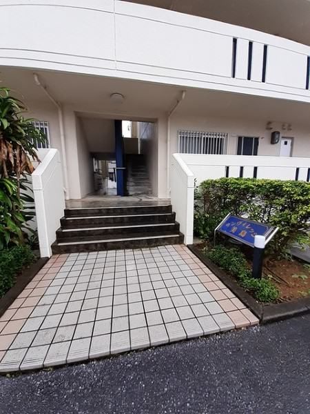 3DK Apartment for Rent in Kitanakagusuku, Okinawa - Thumbnail 3