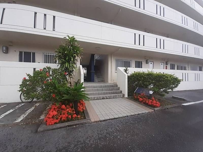 3DK Apartment for Rent in Kitanakagusuku, Okinawa - Thumbnail 2