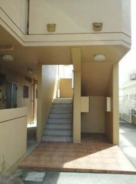 Sunny Casa 1LDK Apartment for Rent in Yaeze Town, Okinawa - Thumbnail 2
