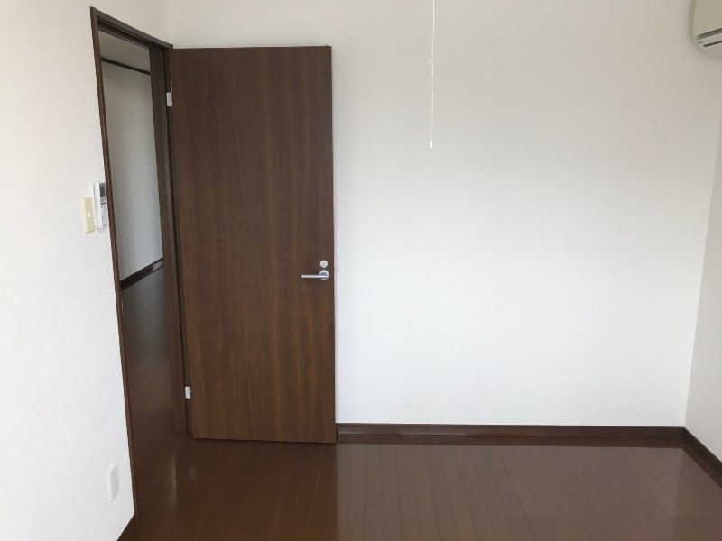 3DK Apartment for Rent in Agena, Uruma City, Okinawa - Thumbnail 3