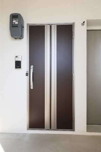 1K Apartment for Rent in Naha, Okinawa - YEAHIGA Building - Thumbnail 3