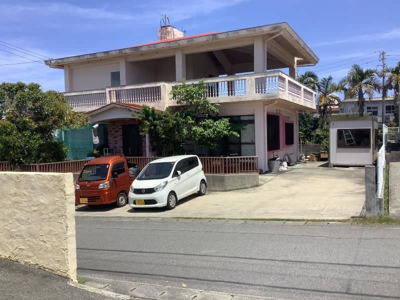 6LDK Reinforced Concrete House for Sale in Yomitan, Okinawa - Thumbnail 4