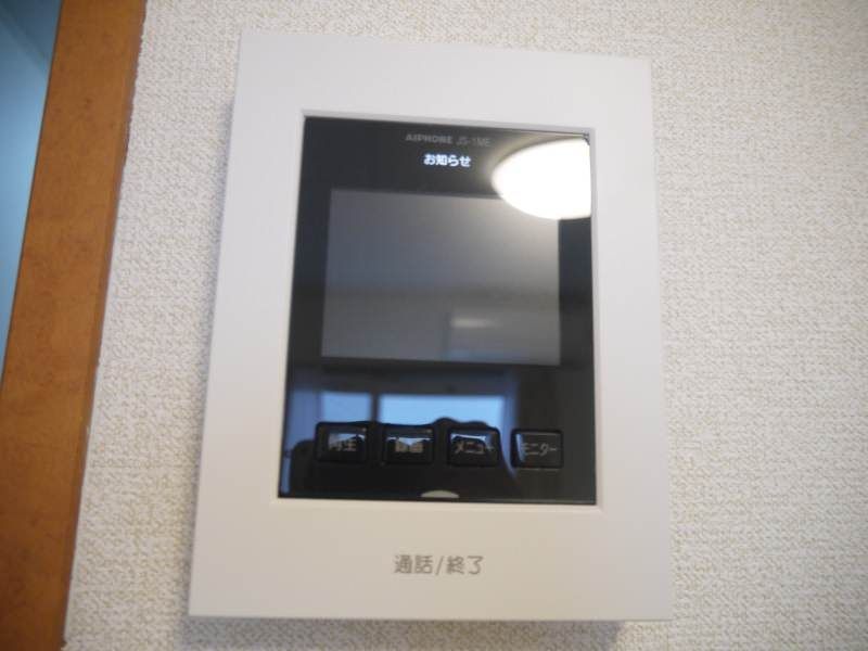 Leopalace Miyarabi 1K Apartment for Rent in Yaese Town, Okinawa - Image 1