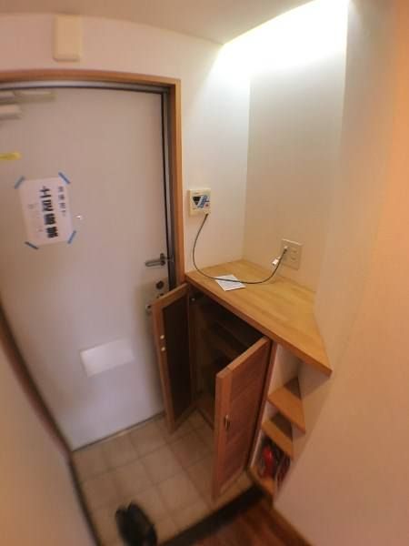 1LDK Apartment for Rent in Ginowan City, Okinawa - Thumbnail 3