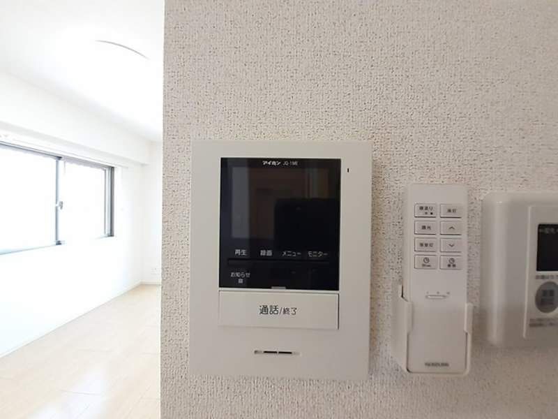 1LDK Apartment for Rent in Nakagusuku Village, Okinawa - Thumbnail 4