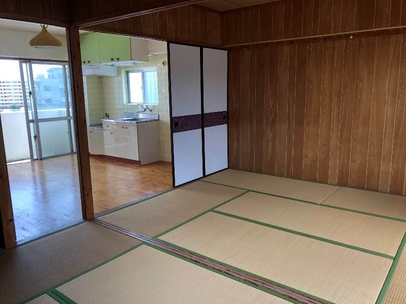 Gushiken Apartment for Rent in Urasoe, Okinawa - 2DK, 35,000 Yen - Thumbnail 3