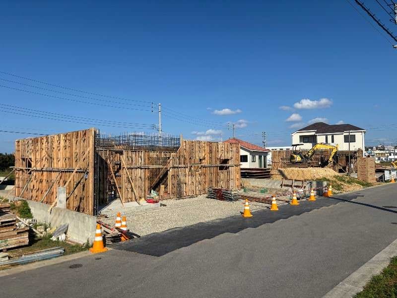 New 3LDK Single-Story House for Sale in Yomitan Village, Okinawa - Thumbnail 2