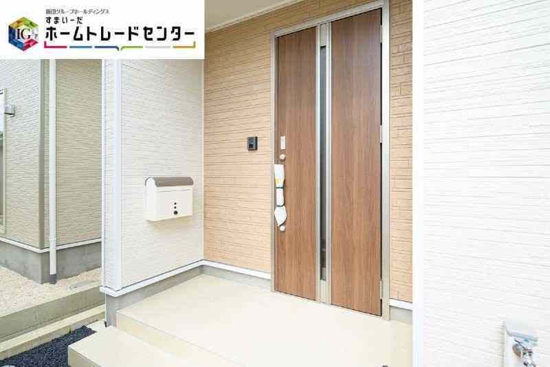 New 4LDK House in Itoman City with Tatami Corner - Image 1