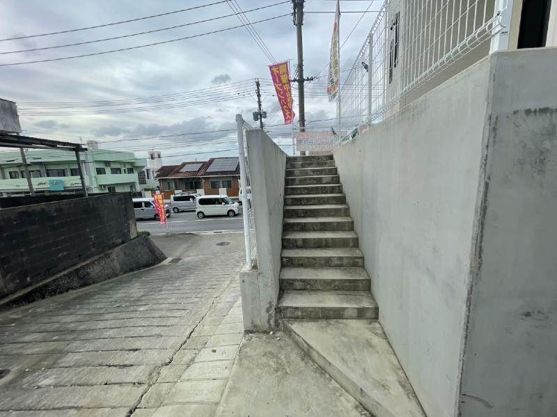 New 4LDK House in Uruma Ezu, Okinawa with Quasi-Fireproof Build - Thumbnail 4