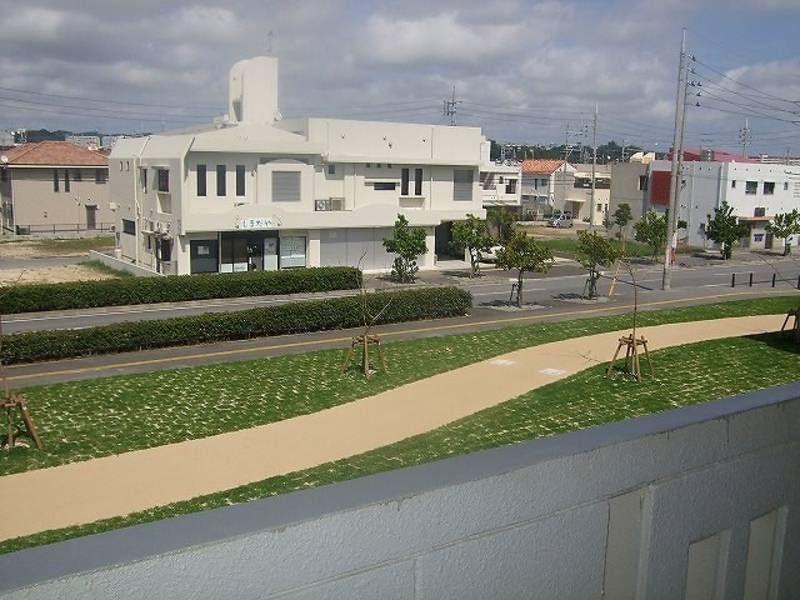 Duo Court Oose 2DK Apartment for Rent in Toyosaki, Tomigusuku - Thumbnail 2