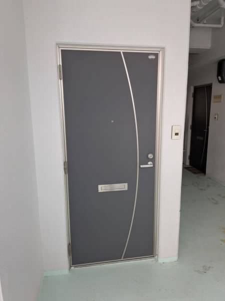 2DK Apartment for Rent in Oroku, Naha City, Okinawa - Thumbnail 2