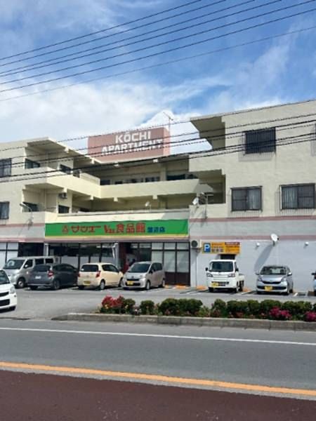 1LDK Apartment for Rent in Chibichana, Yomitan, Okinawa - Thumbnail 2