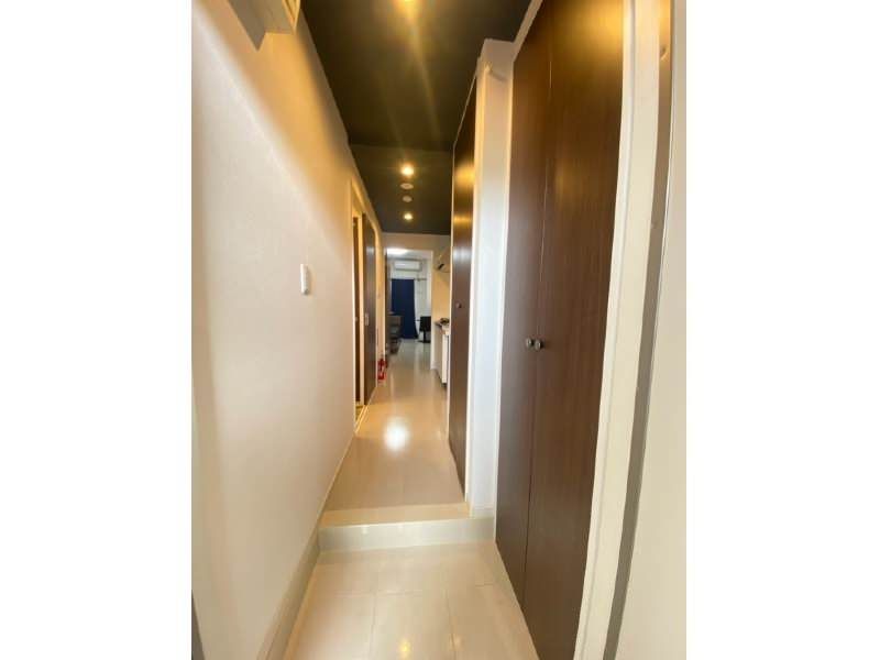 1K Apartment for Rent in Uebaru, Naha, Okinawa - 60,000 Yen - Thumbnail 3
