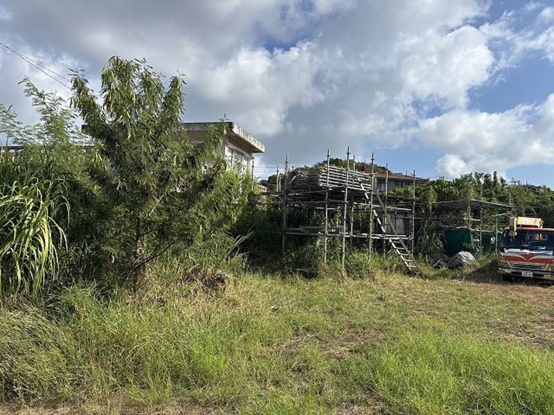 426.5 Tsubo Land for Sale in Haebaru Town, Okinawa - Thumbnail 4