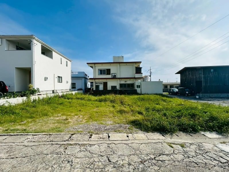 279sqm Land for Sale in Kyan, Itoman, Okinawa - Thumbnail 2