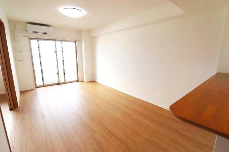 1LDK Apartment for Rent in Kogen, Okinawa City - Thumbnail 4