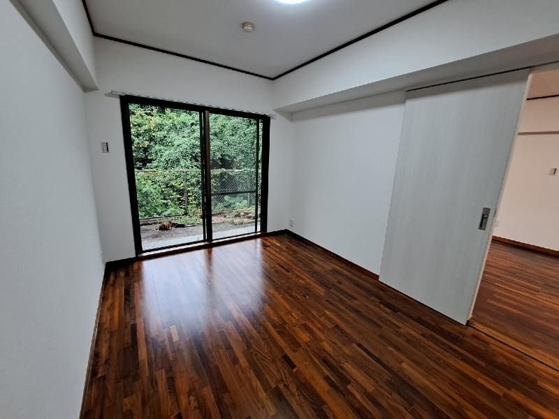 Renovated 2LDK Apartment for Rent in Naha's Shuri Area - Thumbnail 3