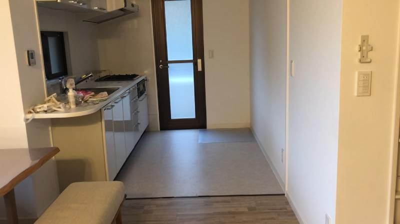 4LDK Apartment for Sale in Ginowan, Okinawa Convention Area - Thumbnail 3