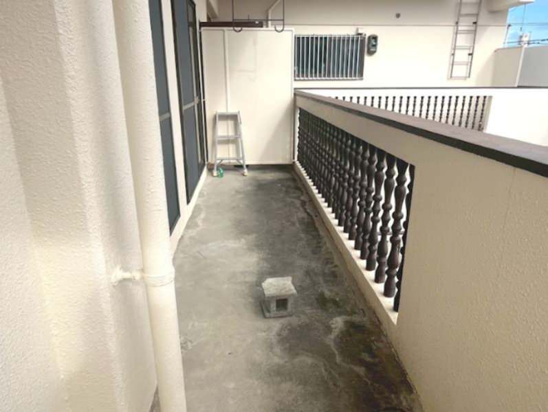Spacious 3DK Retro Apartment for Rent in Itoman, Okinawa - Thumbnail 3